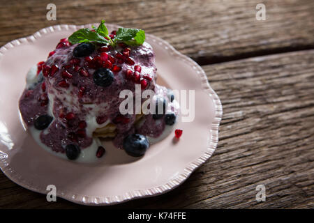 Close-up of dessert sur assiette Banque D'Images