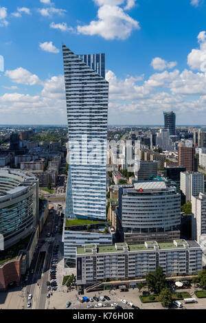 Zlota 44 gratte-ciel résidentiel à Varsovie, Pologne Banque D'Images