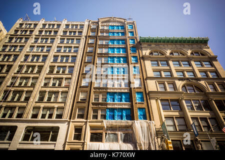 Un bâtiment à Chelsea à new york subit une restauration de sa façade le samedi 9 septembre 2017. (© richard b. levine) Banque D'Images