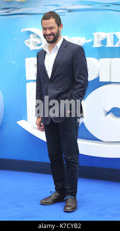 La Photo Doit Être Créditée ©Alpha Press 080001 10/07/2016 Dominic West Finding Dory Premiere À Odéon Leicester Square Londres Banque D'Images