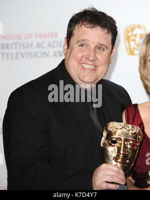 La Photo Doit Être Créditée ©Kate Green/Alpha Press 079965 08/05/2016 Peter Kay À La Salle De Presse Bafta Tenue Au Royal Festival Hall De Londres Banque D'Images