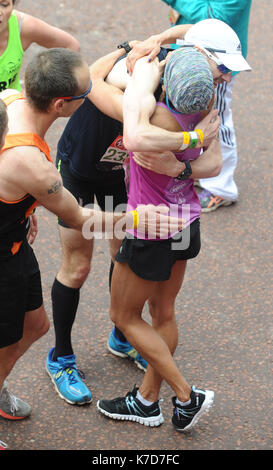 La Photo Doit Être Créditée ©Kate Green/Alpha Press 079965 24/04/2016 Dame Kelly Holmes Virgin Money London Marathon 2016 The Mall London Banque D'Images