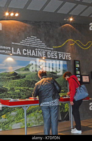 Grand site de France aera, Puy-de-Dôme, Auvergne, Massif-Central crête, France Banque D'Images