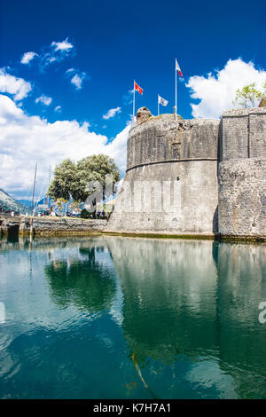 Le mur à Kotor, Monténégro Banque D'Images