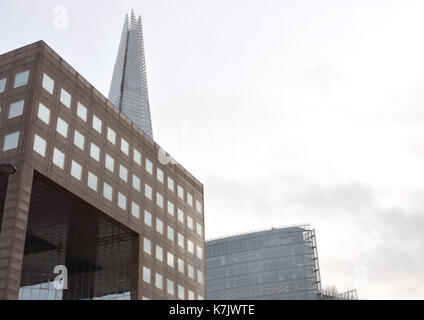 La photo Doit Être Créditée ©Alpha Press 066465 23/01/2016 News UK Business Offices in the News Building at 1 London Bridge Street in London home of News Corp UK & Ireland Limited. Banque D'Images