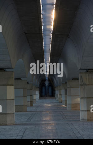 13 août 2016 : pont del regne dans le Jardin du Turia à Valence. Banque D'Images