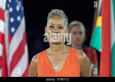 Katrina Adams est le président du conseil, président-directeur général et président de l'united states tennis association au masculin finale à l'us open 2017 Banque D'Images