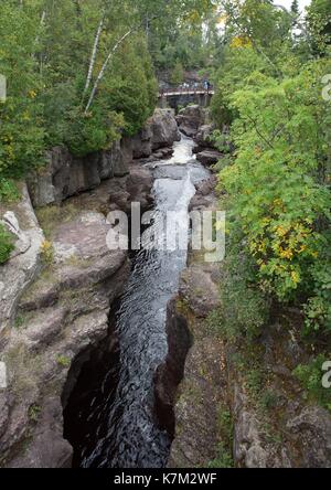 La Temperance River Gorge, près de Schroeder, Minnesota, USA. Banque D'Images