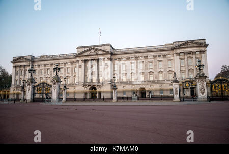 Buckingham Palace - résidence principale de la reine elizabeth ii à Londres, Angleterre Banque D'Images