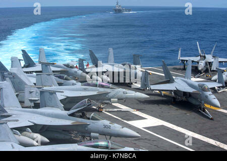 USS Ronald Reagan (CVN 76) Envol Banque D'Images
