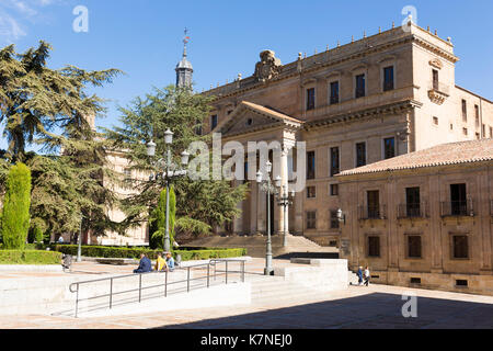 Université de Salamanque, faculté de philologie, langues dans la Plaza de Anaya, Espagne Banque D'Images