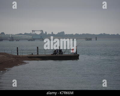 Sheerness, Kent, UK. Sep 17, 2017. Météo France : un ciel couvert, Misty, gris et un peu froid matin de Sheerness. Credit : James Bell/Alamy Live News Banque D'Images