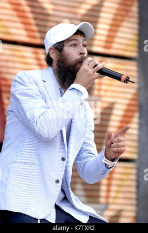 Matisyahu se présente en direct lors de Farm Aid 2007 à Randall's Island à New York le 9 septembre 2007. © David Atlas / MediaPunch Banque D'Images