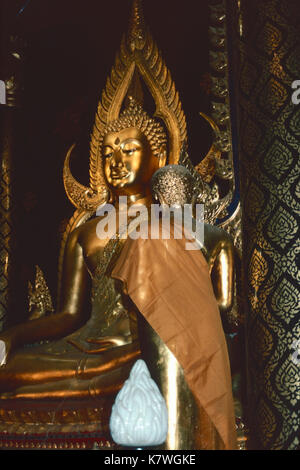 Golden Buddha, Wat Phra Si Rattana Mahathat temple,Phitsanoluk,Thailand Banque D'Images