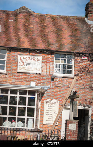 Antiquités stables. Storrington, West Sussex, Royaume-Uni Banque D'Images