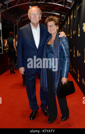 Ouverture nederlands film festival - dutch film festifal (NFF) avec la première de film de prooi au théâtre stadsschouwburg à Utrecht - arrivées. Comprend : Joop van den Ende, Janine van den Ende où : Utrecht, Pays-Bas Quand : 27 août 2013 Credit : Mischa schoemaker/wenn.com Banque D'Images