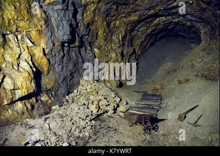 Riese Walimskie Rzeczka complexe dérive de Walim, Pologne. 24 août 2017. En 1943 les Allemands nazis ont commencé une grande échelle la construction souterraine appelé Ri Banque D'Images