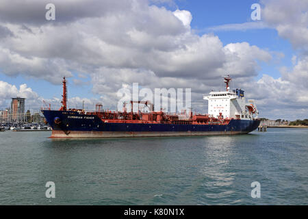 Fisher de Cumbrie Ship Le port de Portsmouth Hampshire UK Banque D'Images