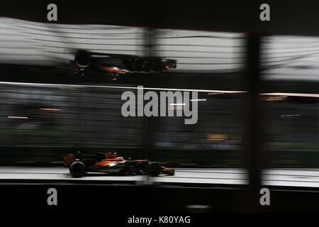 Singapour, Singapour. 17 septembre 2017. Sports motorisés : Championnat du monde de Formule 1 FIA 2017, Grand Prix de Singapour, Stoffel Vandoorne (bel, McLaren Honda), | Verwendung weltweit crédit : dpa/Alay Live News Banque D'Images