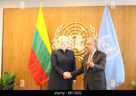 Nations Unies, New York, USA. 17Th sep 2017. Lituanie président Dalia Grybauskaite a rencontré un sec-gen Antonio Guterres avant l'Assemblée générale 7. crédit : Matthew russell lee/Alamy live news Banque D'Images