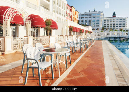 La station balnéaire populaire amara dolce vita luxury hotel. avec des piscines et des parcs de l'eau et une aire de loisirs au bord de la mer en Turquie kemer - tekirova. Banque D'Images