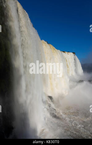 Impressionnantes chutes d'Iguazu de très près ! Banque D'Images