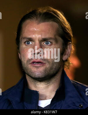 Robbie Neilson, responsable de MK Dons, lors de la Carabao Cup, deuxième partie au stade MK, Milton Keynes. APPUYEZ SUR ASSOCIATION photo. Date de la photo: Mardi 22 août 2017. Voir PA Story FOOTBALL MK dons. Crédit photo devrait se lire: Scott Heavey/PA fil. RESTRICTIONS : aucune utilisation avec des fichiers audio, vidéo, données, listes de présentoirs, logos de clubs/ligue ou services « en direct » non autorisés. Utilisation en ligne limitée à 75 images, pas d'émulation vidéo. Aucune utilisation dans les Paris, les jeux ou les publications de club/ligue/joueur unique. Banque D'Images