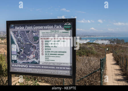 Un panneau à l'Harbour Point Conservation Park à Dana Point en Californie USA Banque D'Images