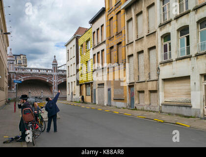 Groupe juif avec vélos Anvers Banque D'Images