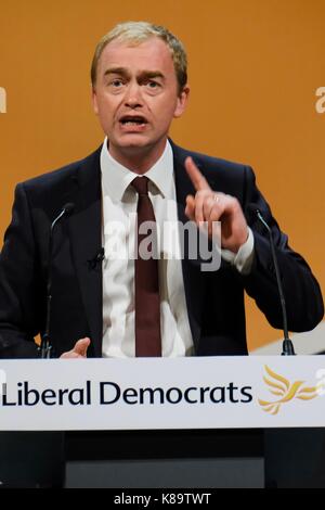 Bournemouth, Royaume-Uni. 18 Sep, 2017. Ex chef de parti Tim Farron traite les libéraux-démocrates au Congrès d'automne au Centre International de Bournemouth, Bournemouth, Royaume-Uni - Lundi 18 septembre 2017. Crédit photo : Tim Farron : Julie Edwards/Alamy Live News Banque D'Images