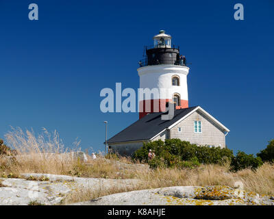 Phare de Söderarm, à l'extérieur de Räfsnäs, Gräddö, Rådmansö dans l'archipel de Roslagen, Stockholm, Suède. Banque D'Images