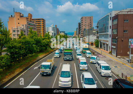 Kyoto, Japon - Juillet 05, 2017 : Vue aérienne de voitures sur la rue de Kyoto au Japon metropolis de kyoto. est l'une des plus grande ville du Japon Banque D'Images