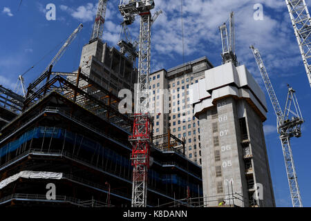 Le développement de Southbank place sur York Road London England Banque D'Images