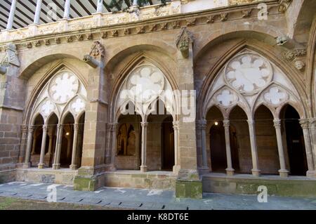 Cloître du Monastère cistercien de veruela, Saragosse, Aragon, Espagne Banque D'Images