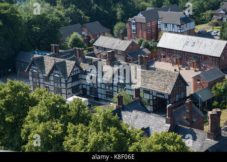 Vue aérienne de sandbach de St Mary's Church tower, Cheshire, Angleterre Banque D'Images