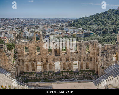 Athènes, Grèce - avril 03, 2015 : l'odéon d'Hérode Atticus - théâtre pierre structure situé sur la pente sud-ouest de l'acropole d'Athènes, dans Banque D'Images