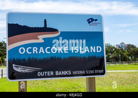 North Carolina,NC,Outer Banks,Ocracoke Island,National Scenic Byway,Welcome,Sign,NC170518083 Banque D'Images