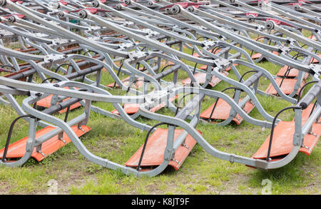 Chaises de remontées mécaniques en attente d'être utilisés dans les Alpes - Autriche Banque D'Images