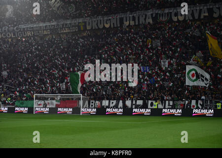 Turin, Italie. 20 sep, 2017. fans au cours de la serie d'un match de football entre la juventus fc vs ACF Fiorentina de Allianz Stadium le 20 septembre 2017 à Turin, Italie. crédit : antonio polia/Alamy live news Banque D'Images