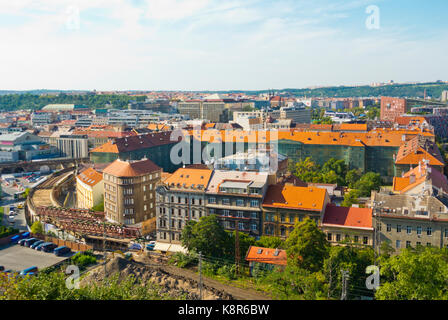 Le quartier de Karlin, elevated view, Prague, République Tchèque Banque D'Images