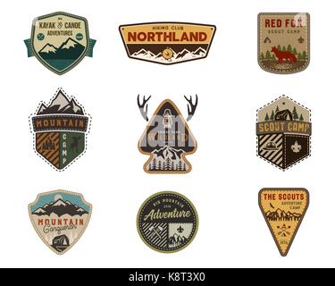 Voyageant à l'extérieur, d'un insigne collection. scout camp lent. vintage hand drawn design. stock vector illustration, insignes, rustique patches. isolé sur fond blanc Illustration de Vecteur