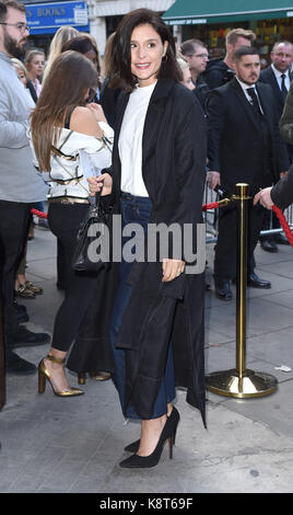 La Photo Doit Être Créditée ©Alpha Press 079965 17/09/2017 Jessie Ware Topshop Fashion Show Pendant La Semaine De La Mode De Londres Printemps Été 2018 À Londres Banque D'Images