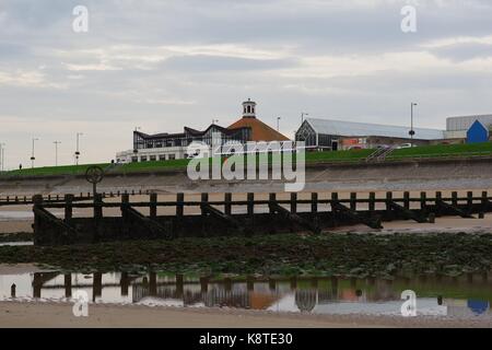 La plage d''Aberdeen Bal, Promenade. Nord-est de l'Écosse, au Royaume-Uni. Septembre 2017. Banque D'Images