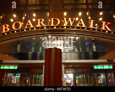 Allure of the seas, le boardwalk Banque D'Images