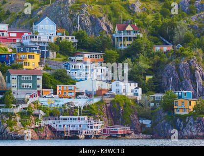 La batterie, Signal Hill, St John's, Terre-Neuve, Canada. Sur Signal Hill, quartier connu pour ses pentes abruptes et maisons colorées. Banque D'Images