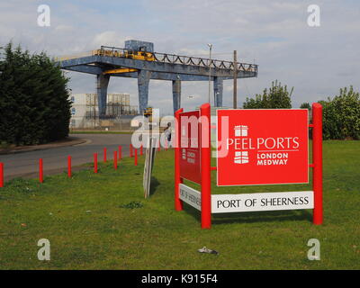 Sheerness, Kent, UK. Sep 21, 2017 Volkswagen voitures diesel importé. Saisis à Sheerness docks par des militants de Greenpeace. général photos de sheerness docks & voitures. crédit : james bell/Alamy live news Banque D'Images