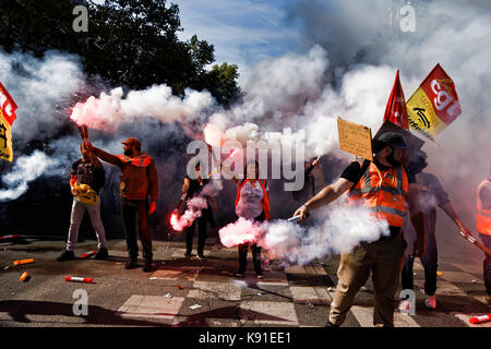 Paris, France. 21Th sep 2017.manifestation contre la réforme du droit du travail xxl le 21 septembre 2017 à Paris, France. Credit : bernard menigault/Alamy live news Banque D'Images