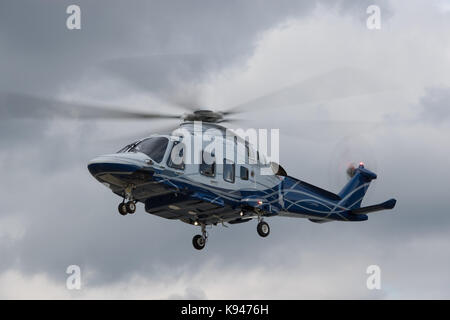 AgustaWestland AW169 G-MLAP au London heliport Banque D'Images