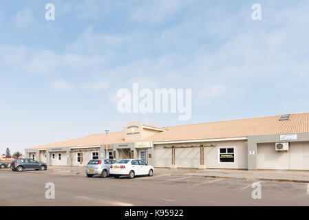 Swakopmund, Namibie - 30 juin 2017 : un centre médical de Swakopmund dans le désert du Namib sur la côte atlantique de la Namibie. Banque D'Images