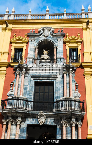 Malaga, Espagne - 5 mars, 2017 : façade de l'évêché de Malaga. Banque D'Images